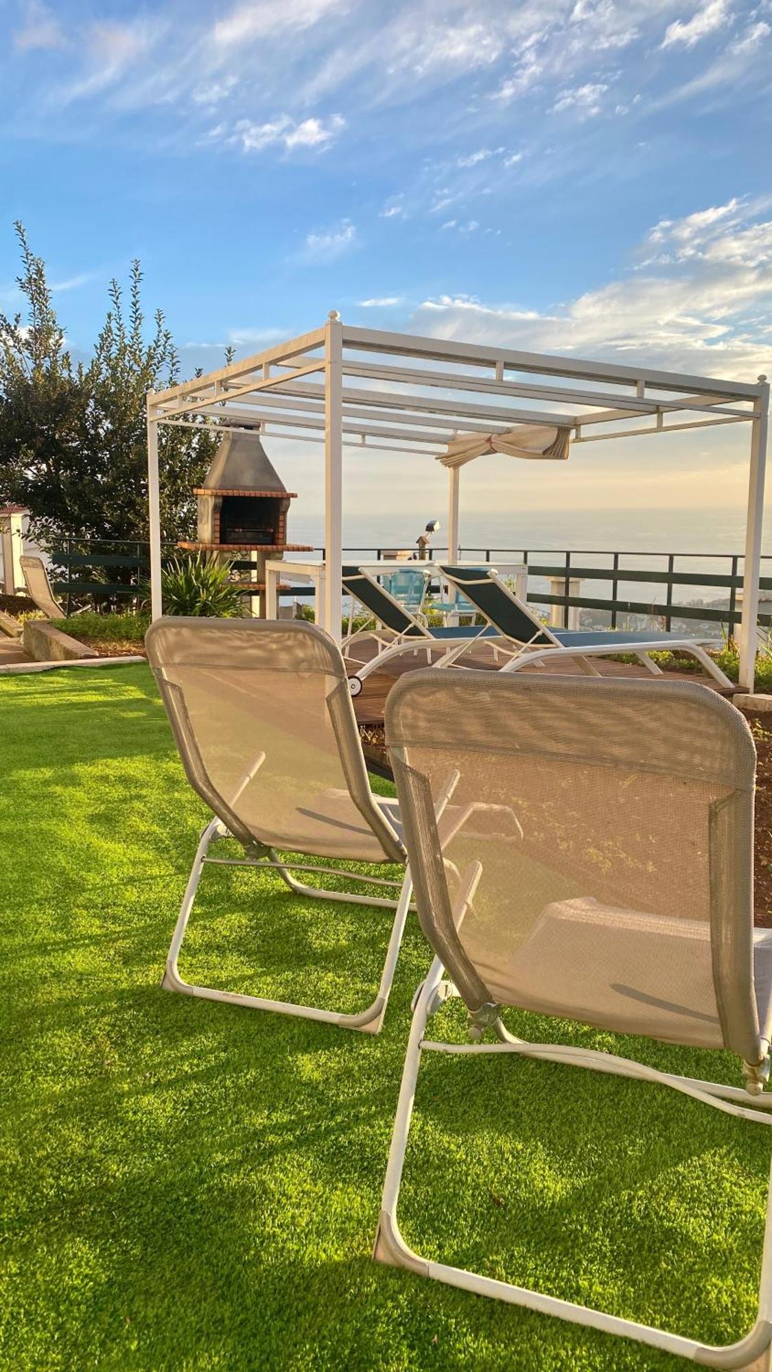Studio Geek Villa - Open Space - 5M From 5 Top Attractions - Pool All Year Round, Dining Pergola, Barbecue - Funchal Matrix Holiday Home Extérieur photo