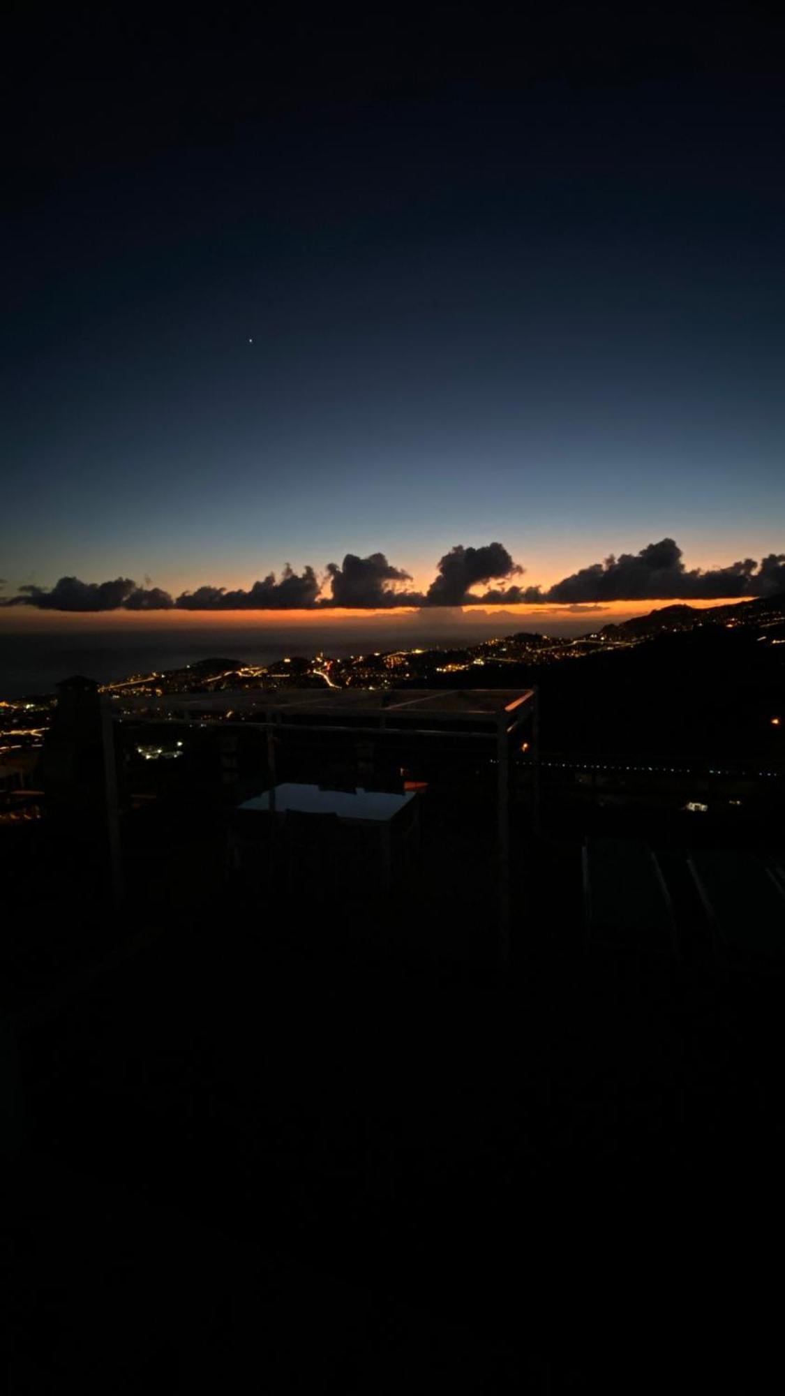 Studio Geek Villa - Open Space - 5M From 5 Top Attractions - Pool All Year Round, Dining Pergola, Barbecue - Funchal Matrix Holiday Home Extérieur photo