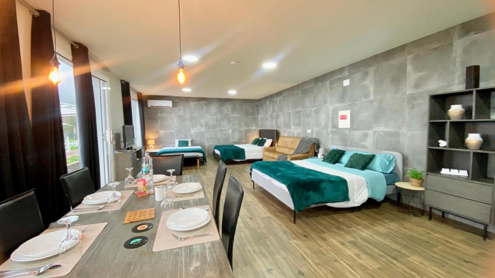 Studio Geek Villa - Open Space - 5M From 5 Top Attractions - Pool All Year Round, Dining Pergola, Barbecue - Funchal Matrix Holiday Home Extérieur photo